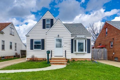 8514 Deerfield Drive Parma OH 44129