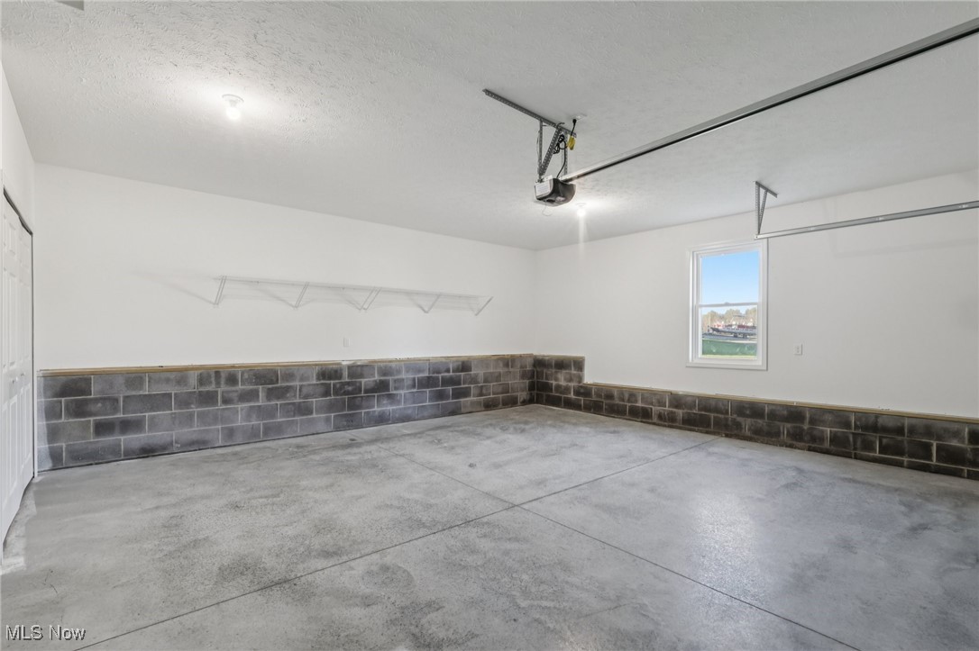 Unit C Edgewater Estate - Residential