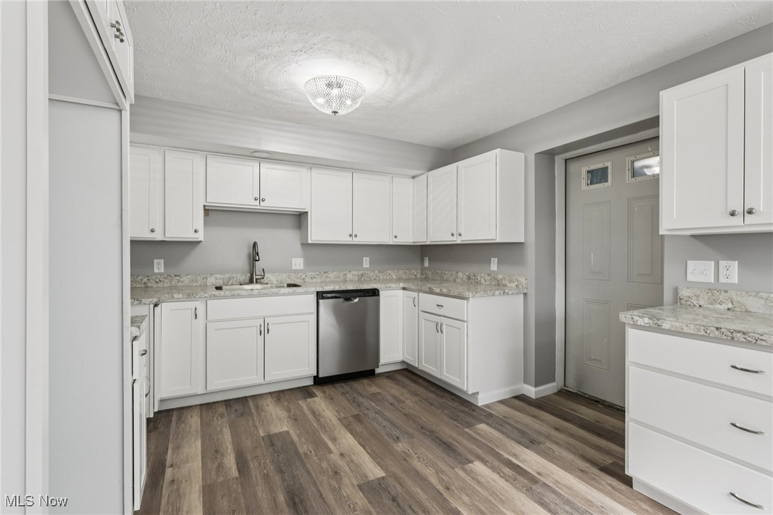 Unit C Edgewater Estate - Residential