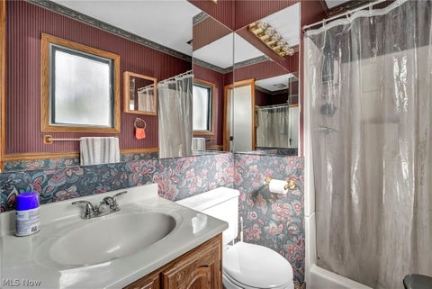 Tiny photo for 567 Eric Drive, Tallmadge, OH 44278 (MLS # 5240130)