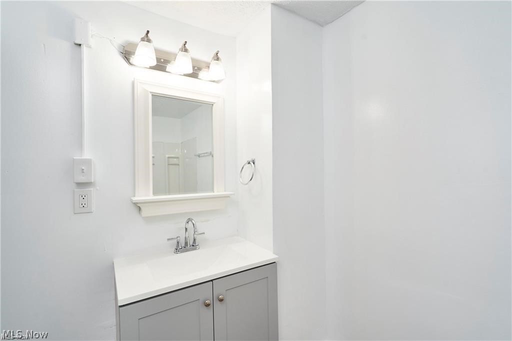 Blue Pond - Residential