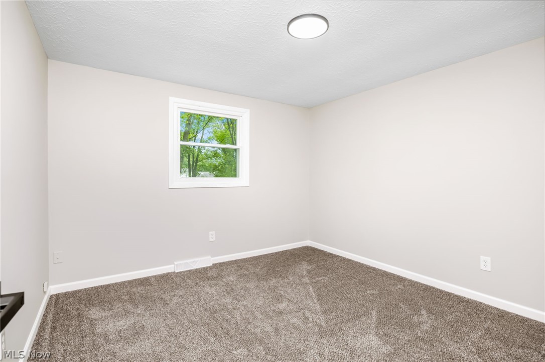 Echo Lake 01 - Residential
