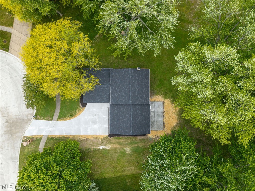 Echo Lake 01 - Residential