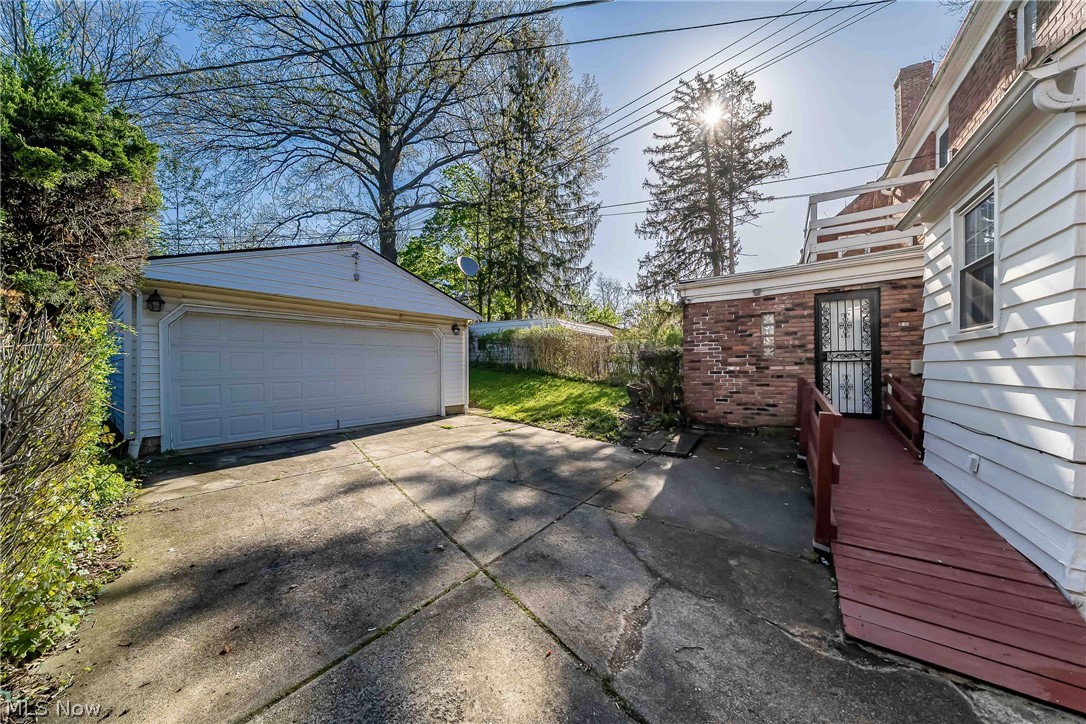 Van Sweringen Cos 21 - Residential