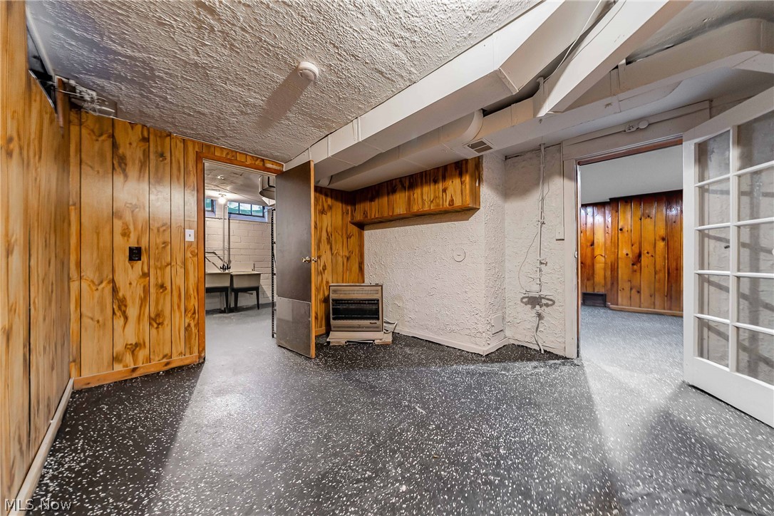 Van Sweringen Cos 21 - Residential