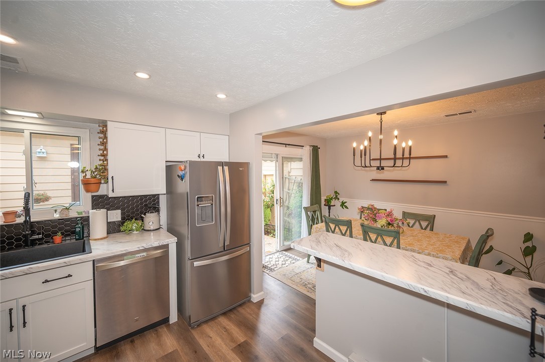 Deepwood Condo - Residential