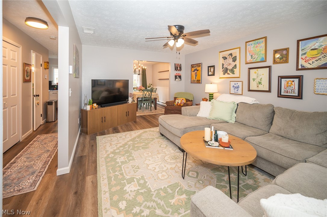 Deepwood Condo - Residential
