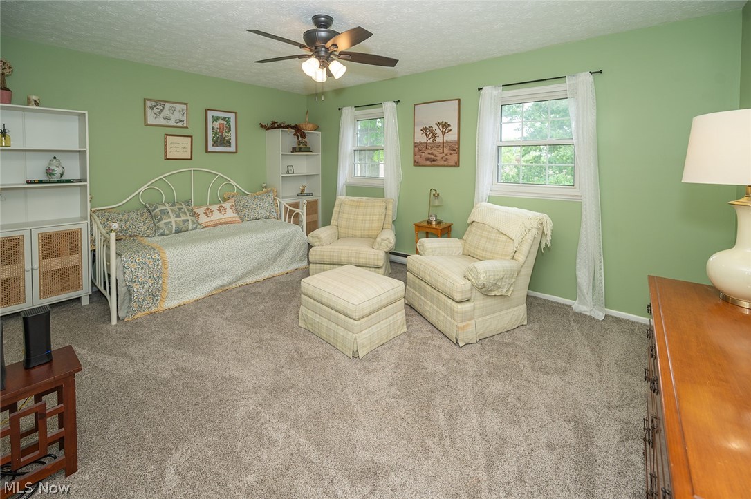 Deepwood Condo - Residential
