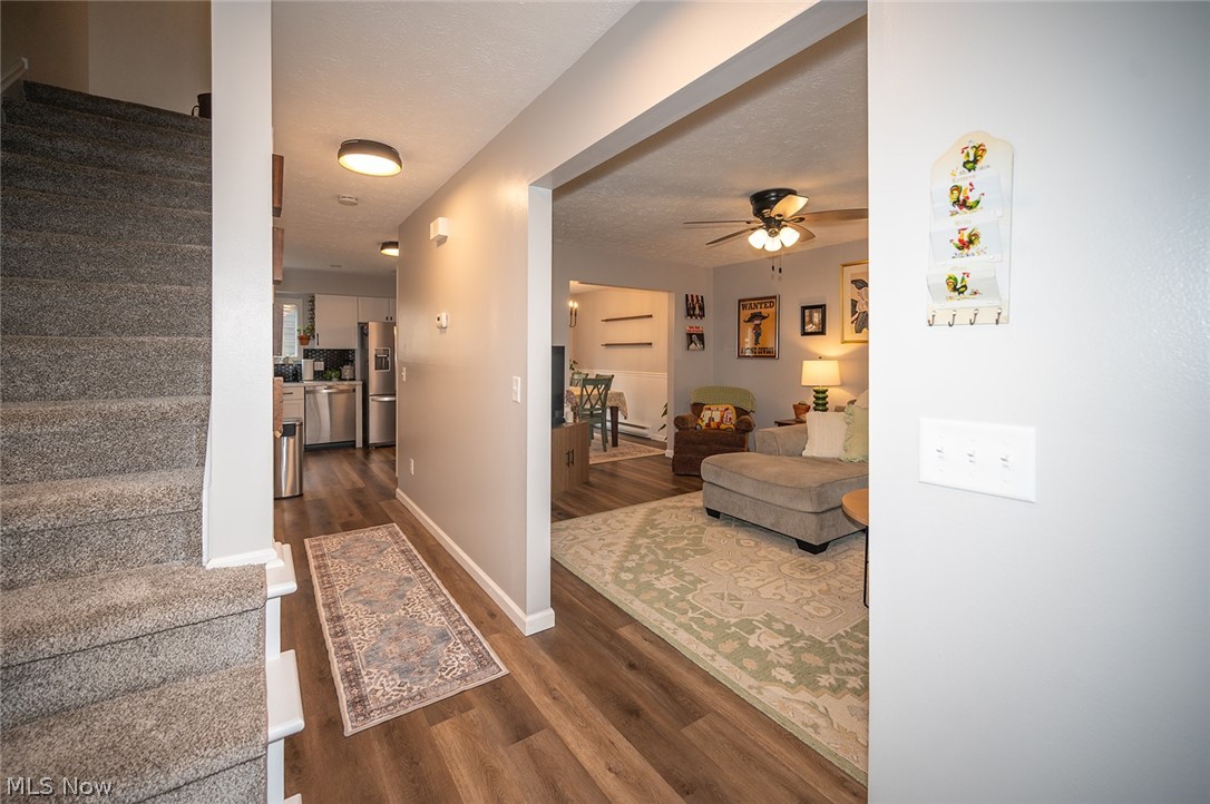 Deepwood Condo - Residential