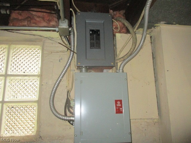 Laura E Sladden - Residential