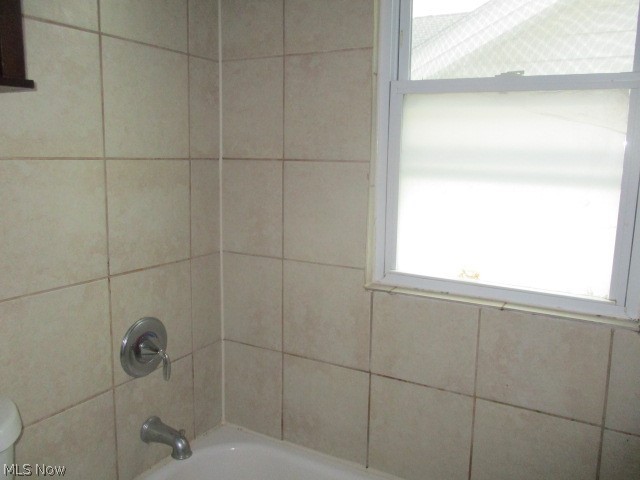 Laura E Sladden - Residential