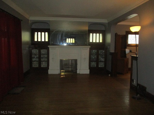 Laura E Sladden - Residential