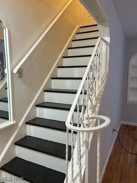 20806 Watson Road, Maple Heights, Ohio image 2