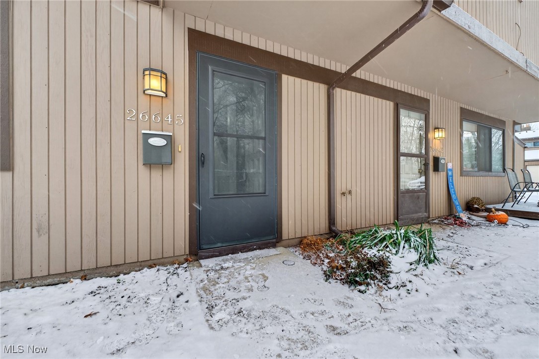 Lake Falls Condo - Residential