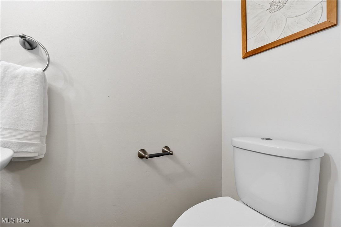 Lake Falls Condo - Residential