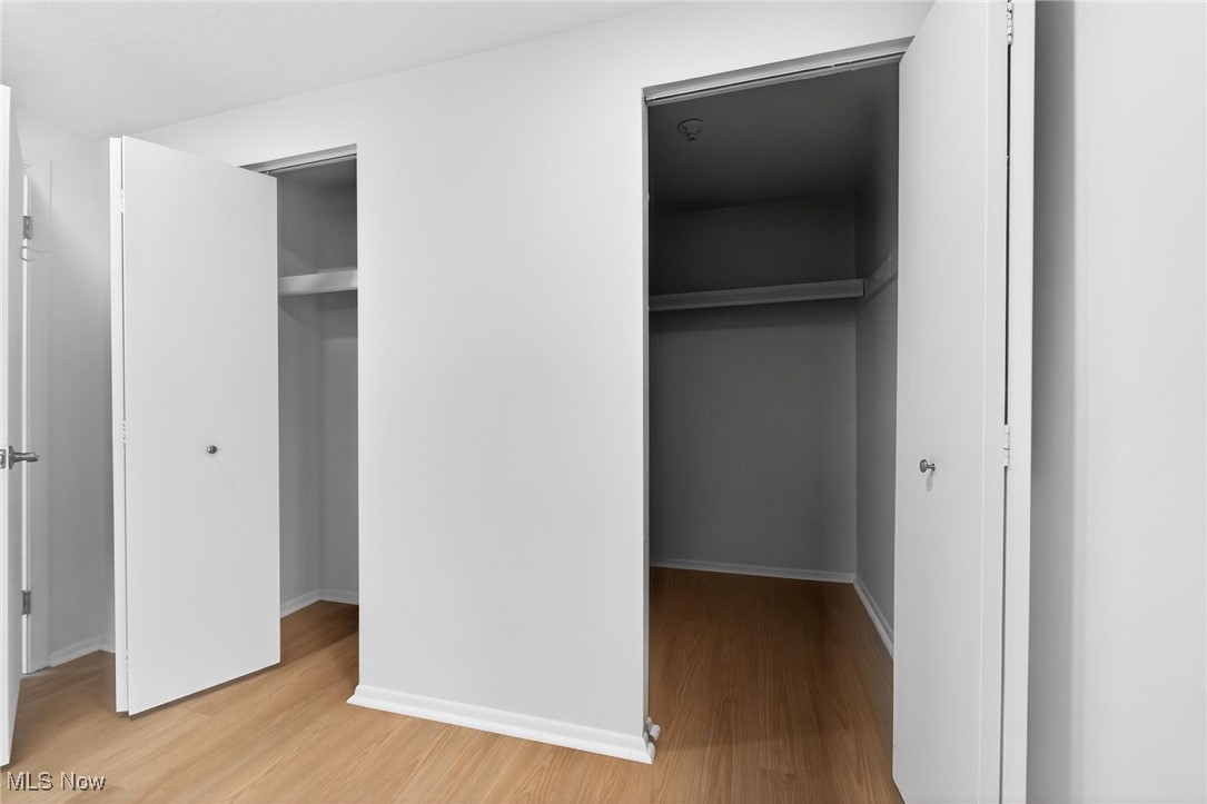 Lake Falls Condo - Residential