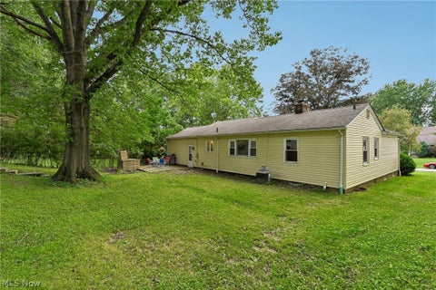 Tiny photo for 557 Hartzell Drive, Barberton, OH 44203 (MLS # 5240133)