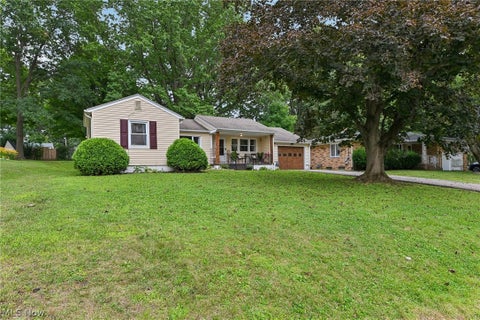 Tiny photo for 557 Hartzell Drive, Barberton, OH 44203 (MLS # 5240133)