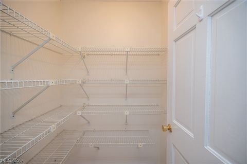 Tiny photo for 449 Westchester Drive SE, Warren, OH 44484 (MLS # 5186675)