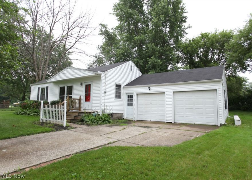 3 Bdrm, 1.5 Ba Ranch on a dead end street. Large living room with newer windows & gleaming hardwood floors. Updated full bath. Updated kitchen w/tile flooring & oak cabinets offering ample cabinet & counter space, & fully equipped with all appliances. Dining room off kitchen & 2 of the bedrooms also have hardwood flooring.  Lovely addition on the back off the house offers a vaulted family room with skylight, fireplace & access to the large deck, and the master bedroom w/ a half bath. Attached 2 car garage. Newer exterior doors. 2 year old siding! Awesome lot - lots of green space & partially wooded! Fantastic location!! Minutes from Avon Commons or Crocker Park, quick highway access directly from Lear. Great opportunity for 1st time home buyer or as an investment property. Schedule your private tour today!