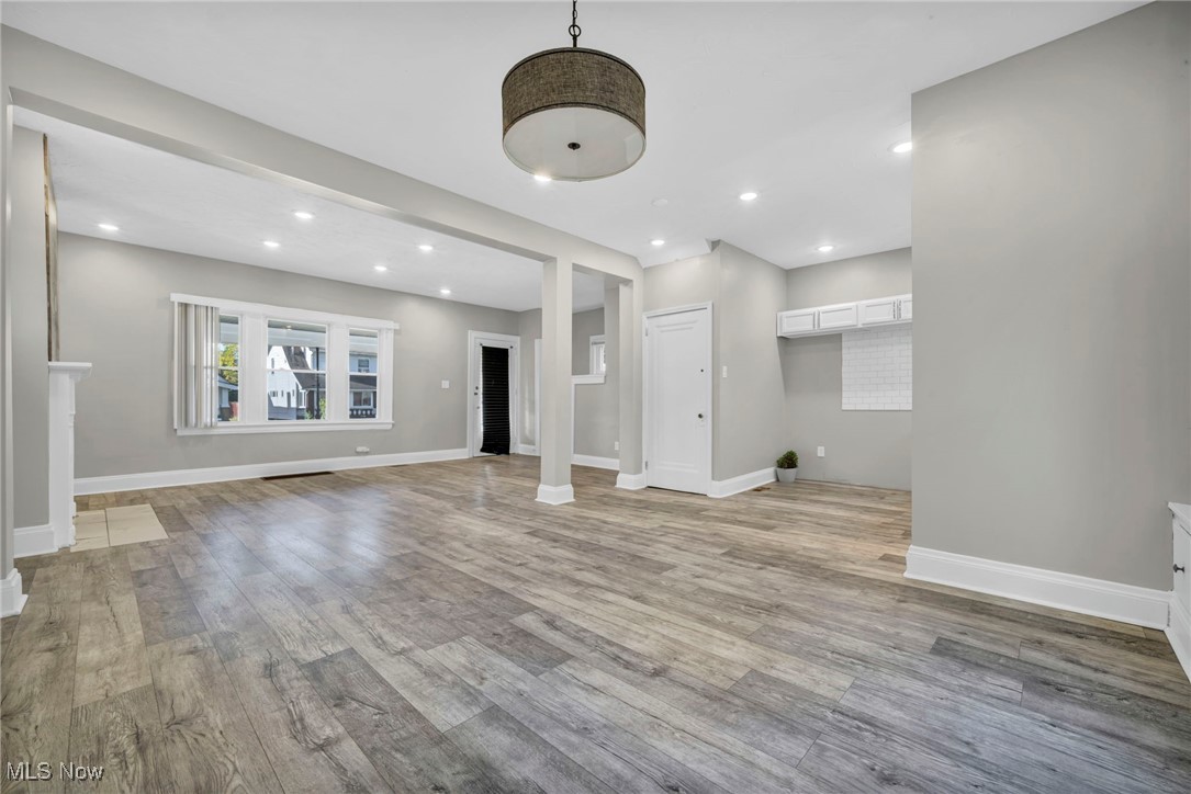 Cranwood Land Companys 04 - Residential