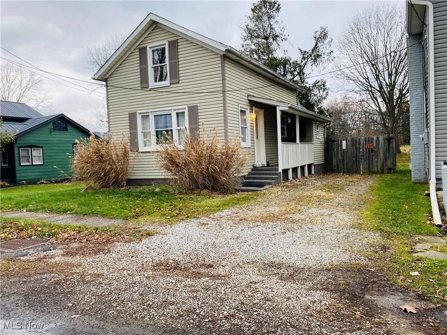 Nestled in the heart of Canal Fulton, this 3-bedroom, 2-full-bath home offers an exceptional opportunity to create your dream space in a vibrant community. With great bones and a fantastic location, this home is ready for a new owner to add their personal touch. The main floor features a good-sized living room with lots of natural light and a large kitchen. Additionally, the main floor includes a convenient bedroom, with the full bath right around the corner. Upstairs, you’ll find two additional bedrooms with a charming hallway and banister connecting the two rooms. The walkout basement provides easy access to the backyard, which is fully fenced with a beautiful wood privacy fence, creating a private outdoor retreat for relaxing, playing, or entertaining. While this home does need cosmetic updates, the potential is limitless. This house is perfect for a handy homeowner who is ready to make some solid equity! The prime location is within close distance to a plethora of local shops in this wonderful historic community making this the perfect place to call home. There is also a park a stone throws away! Don’t miss the chance to make this Canal Fulton gem your own – schedule a showing today!