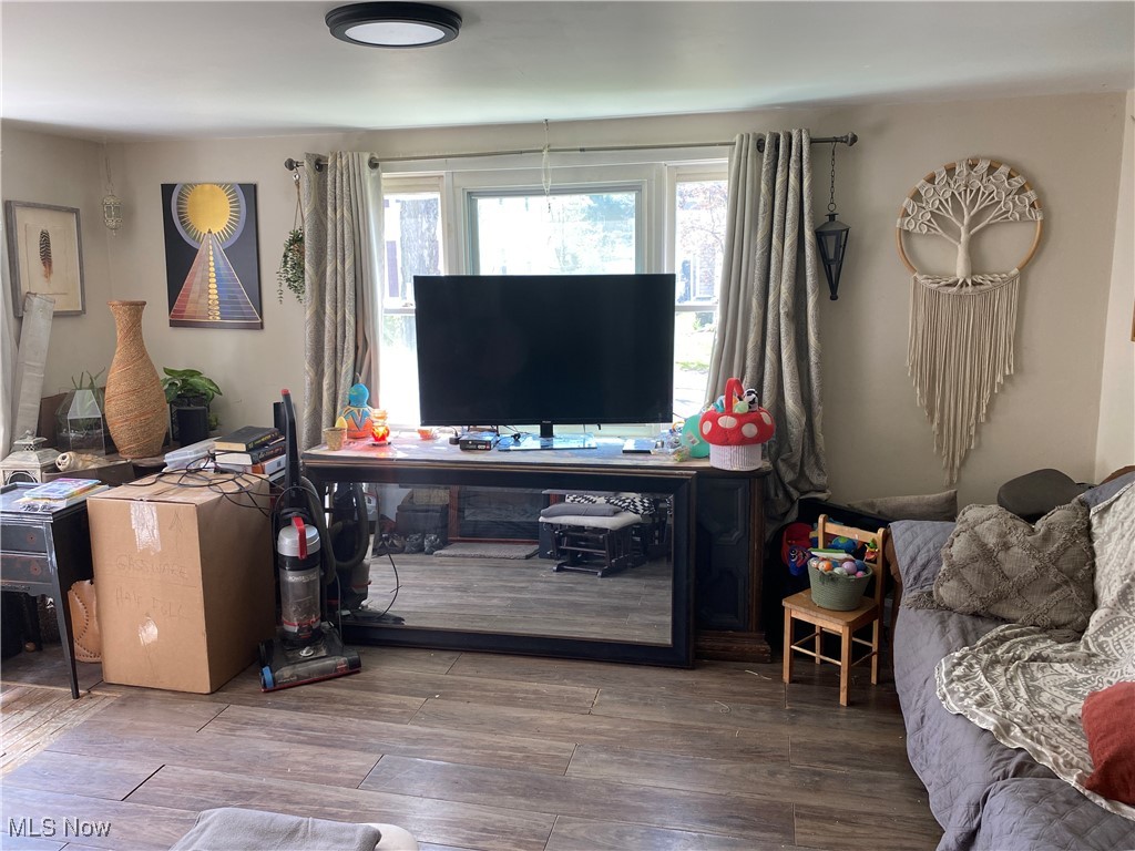 Village/Canal Fulton - Residential