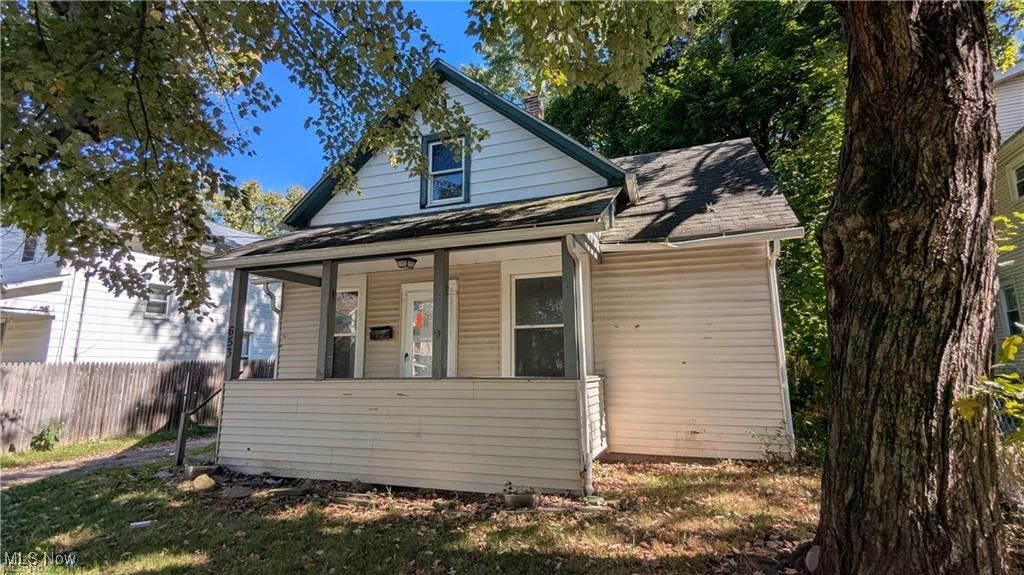 Photo of 653 Sumner Street, Akron, OH 44311 (MLS # 5182651)