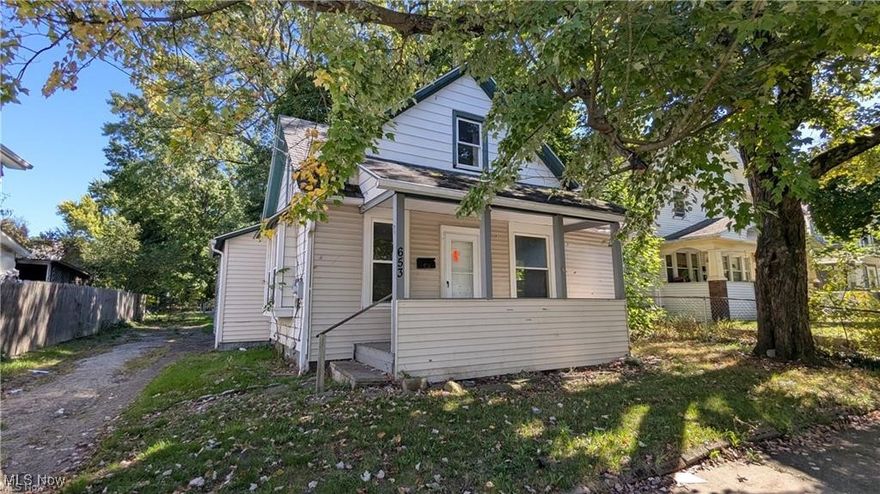 INVESTMENT OPPORTUNITY! Expand your portfolio! This 3 bedroom, 1 bathroom property is in a great location. Conveniently located near Akron University, downtown Akron, Route 8 and Rt 76.  This is being offered as part of a 4-property portfolio. The additional properties are located at 11412 Itasca Ave., Cleveland, OH 44106, 2242 East Ave., Akron, OH 44314, and 3558 E. 46th St., Cleveland, OH 44105 (Same Seller).