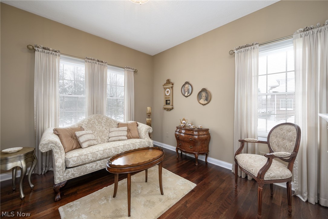 Nobles Pond - Residential