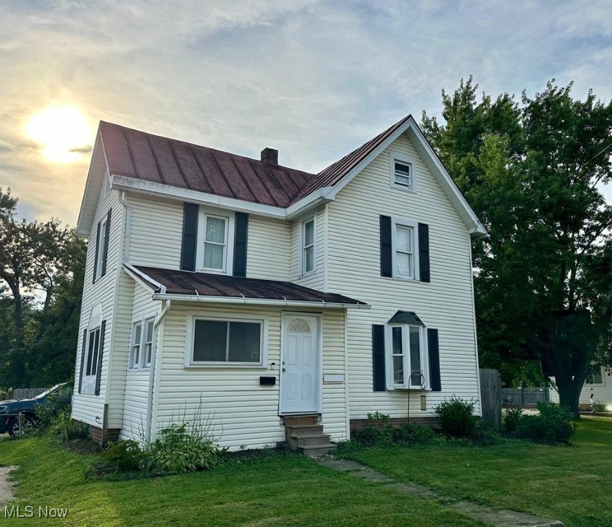 OPEN HOUSE SUNDAY 8/10 1-3PM. MOTIVATED SELLERS - offering a $7,000 allowance for flooring/finishing touches! This tastefully updated home offers an abundance of space inside and out! Featuring a fenced in double lot which provides an area for kids and pets to safely roam. Modern kitchen with newer appliances. The dining room flows to both a living room AND a family room! First floor laundry, half bath and front enclosed porch wrap up the first level. Upstairs you will find 3 ample size bedrooms, a full bath and hallway storage. Walkup attic provides space for storage, and the potential to finish out for extra living space. Updates include furnace 2021, central air 2024, all new electric service 2021, new plumbing and water lines 2021.