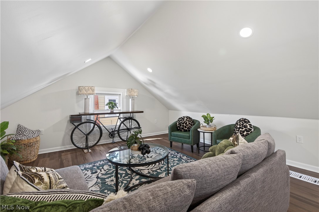 Minor Heights Land Cos - Residential