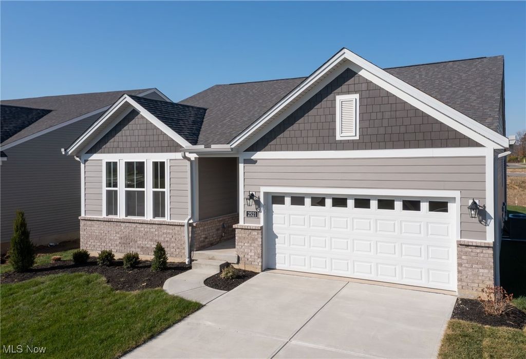 Photo of 3624 Great Windsor Lane, Uniontown, OH 44685 (MLS # 5182883)