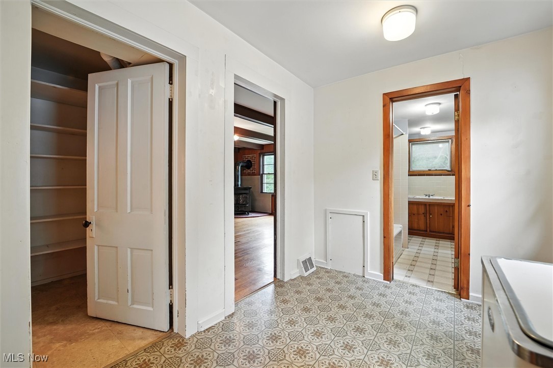 Connecticut Western Reserve - Residential