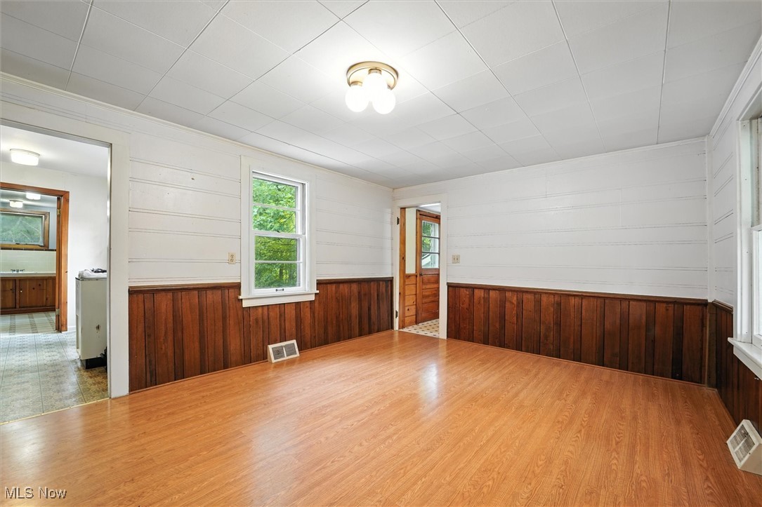 Connecticut Western Reserve - Residential