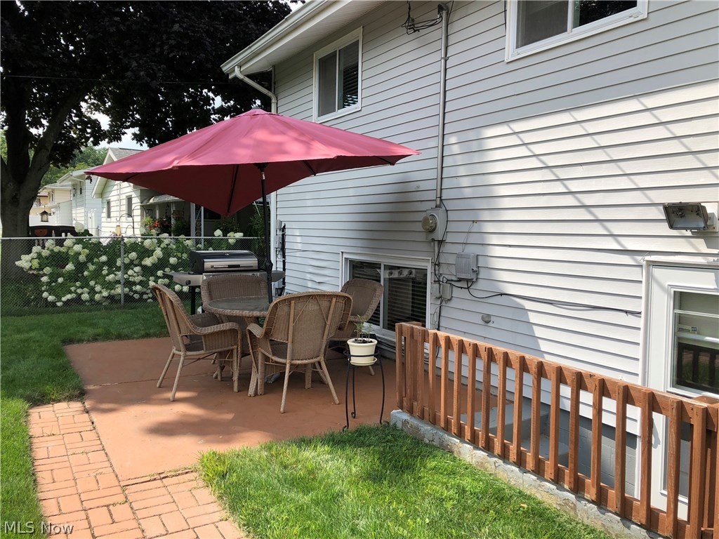 Tree Lane 02 - Residential