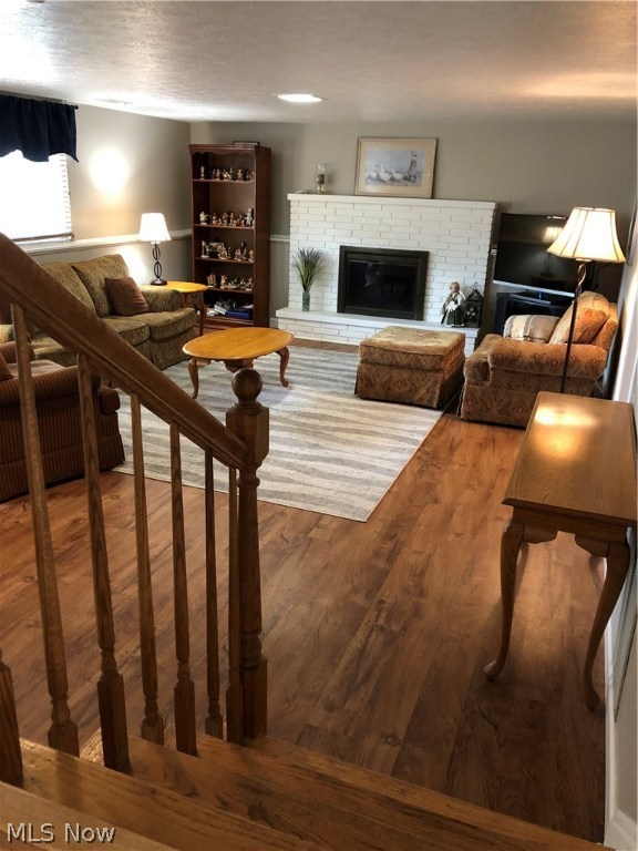 Tree Lane 02 - Residential