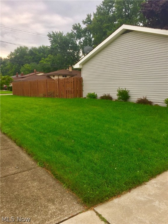 Tree Lane 02 - Residential