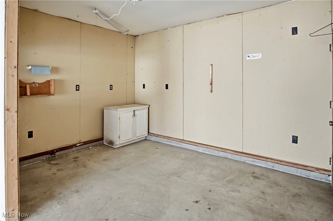 Town/Trinway - Residential