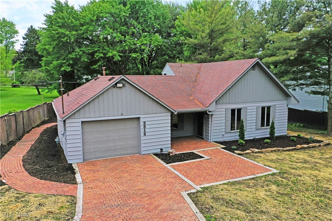 8848 King Graves Road, Warren, Ohio image 2