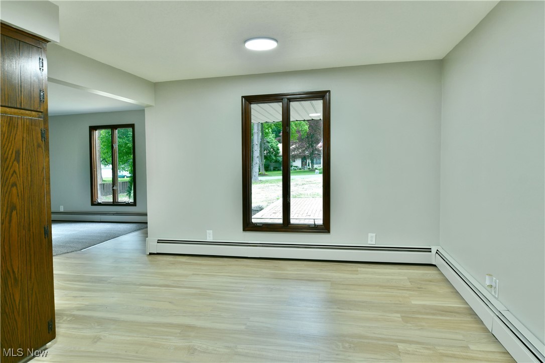 8848 King Graves Road, Warren, Ohio image 24