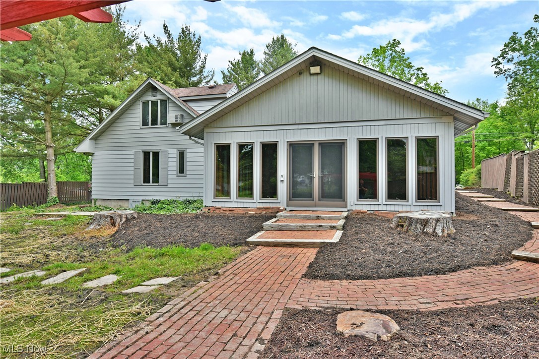 8848 King Graves Road, Warren, Ohio image 49