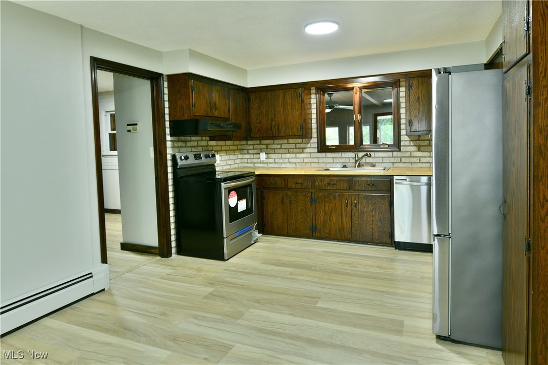 8848 King Graves Road, Warren, Ohio image 20