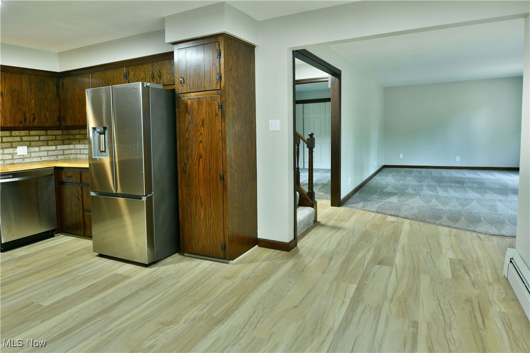 8848 King Graves Road, Warren, Ohio image 22