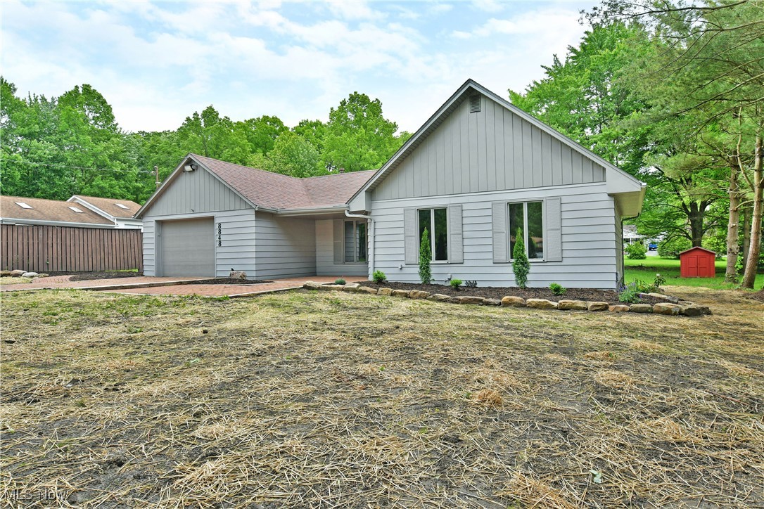 8848 King Graves Road, Warren, Ohio image 45
