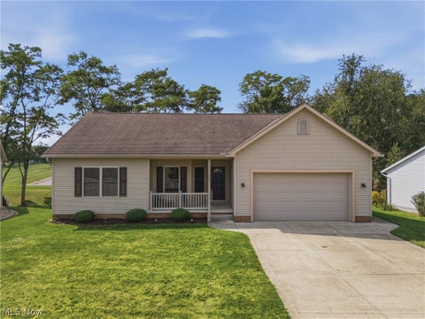 Homes For Sale - 1478 Crosswind Court<br/> Wooster, OH 44691