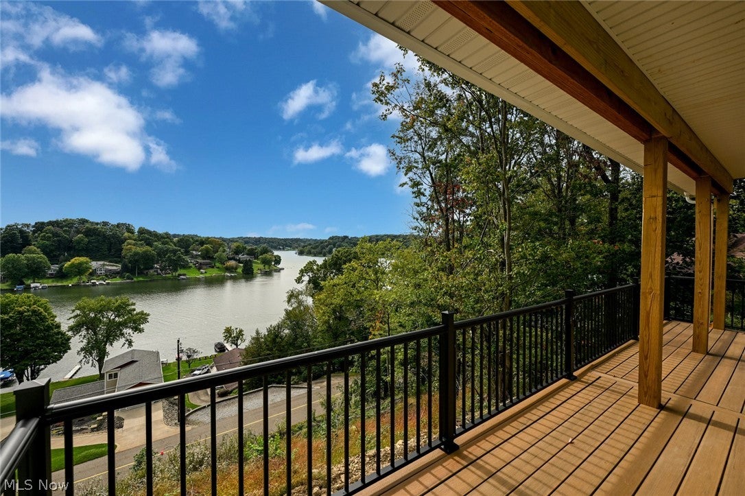 15 Huron Trail