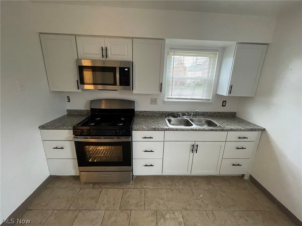 Charles Carr - Residential Lease