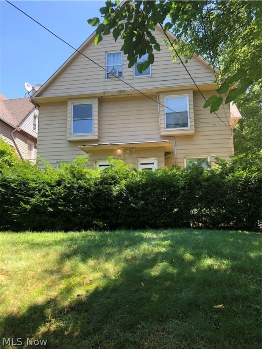 This spacious apartment is set up like an efficiency. There is an open floor plan with bedroom, living area and kitchen. Apartment has old character charm, newer windows, interior entry ways to unit, and shared coin laundry in basement. Painted in neutral colors, bay style living area, and convenient bill paying with all utilities included.  Located about five minute drive from The University if Akron, close to hospital, and fast food dining, and small retail stores.  Available off street parking, secured mailboxes, and professionally managed. All applicants will must pass the online application, fee is $35 per adult.