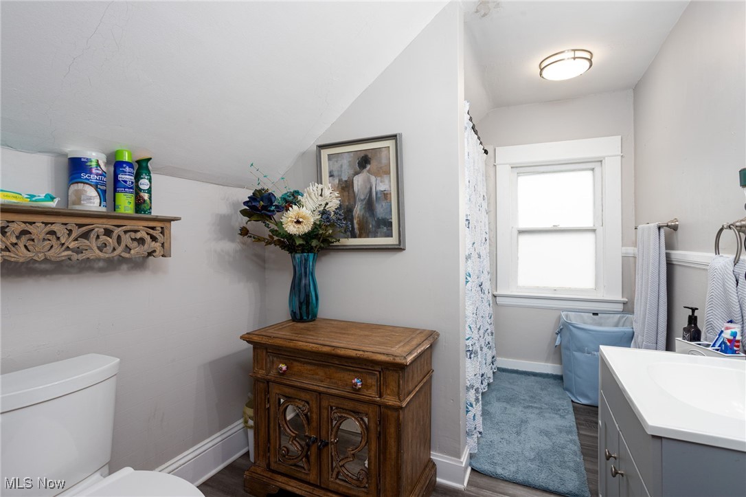 303 N Huntington Street, Medina, Ohio image 17
